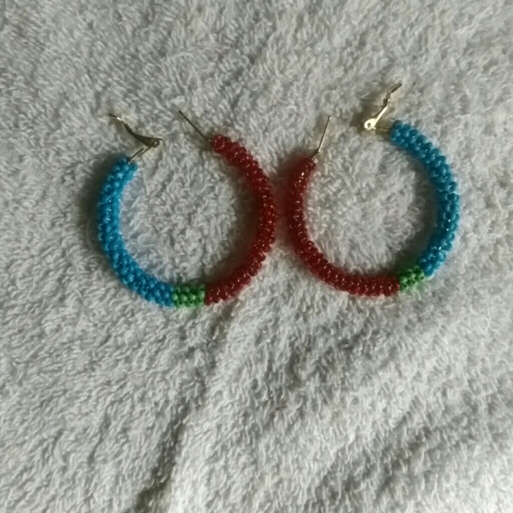 Caribbean Themed Women's Earrings NWOT